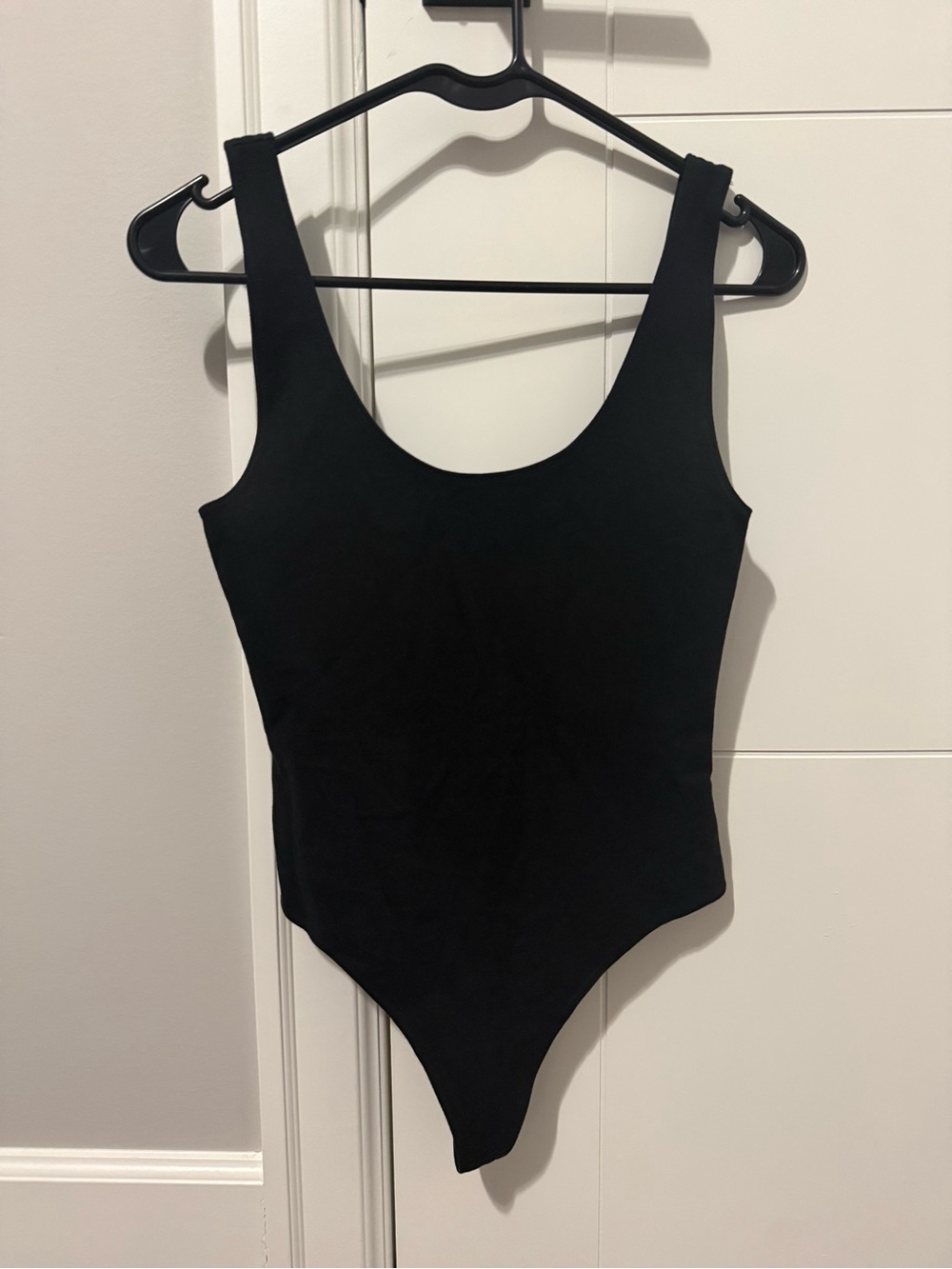 Wilfred Free Black Scoop Neck Stretch Bodysuit